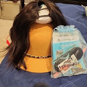 Ashimary Black Wig with Accessories. Needs curling